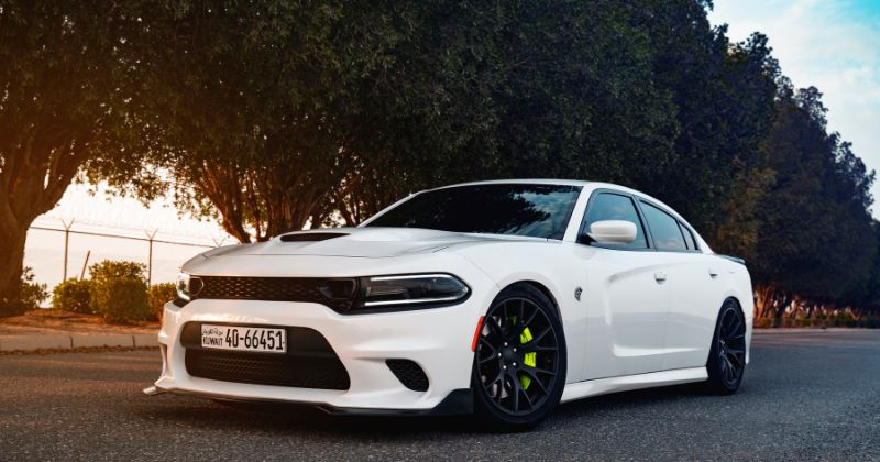 615-auto-rental-exotic-car-rental-insurance-blog-image-of-a-white-dodge